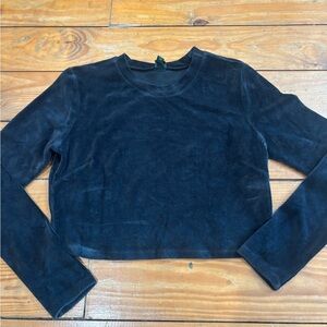 (893)+BLACK VELVET LONG SLEEVETOP+